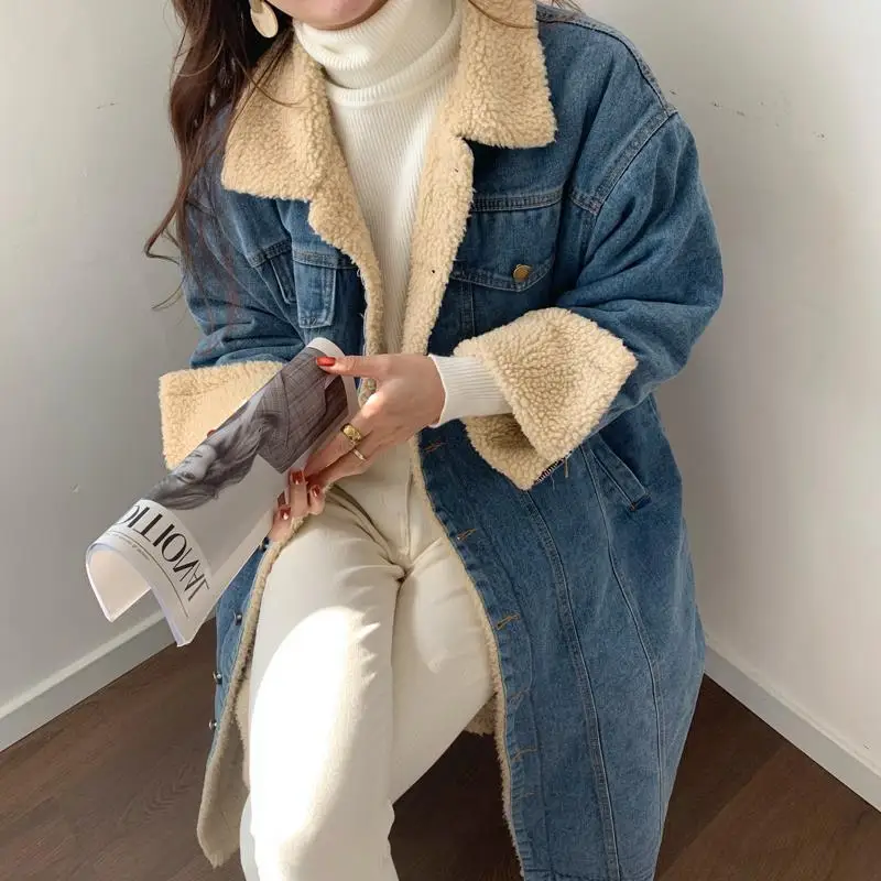 Winter Lamb Wool Denim Jacket for Women Mid-length Korean Style Loose, Slimming, Thickened and Warm Denim Jacket