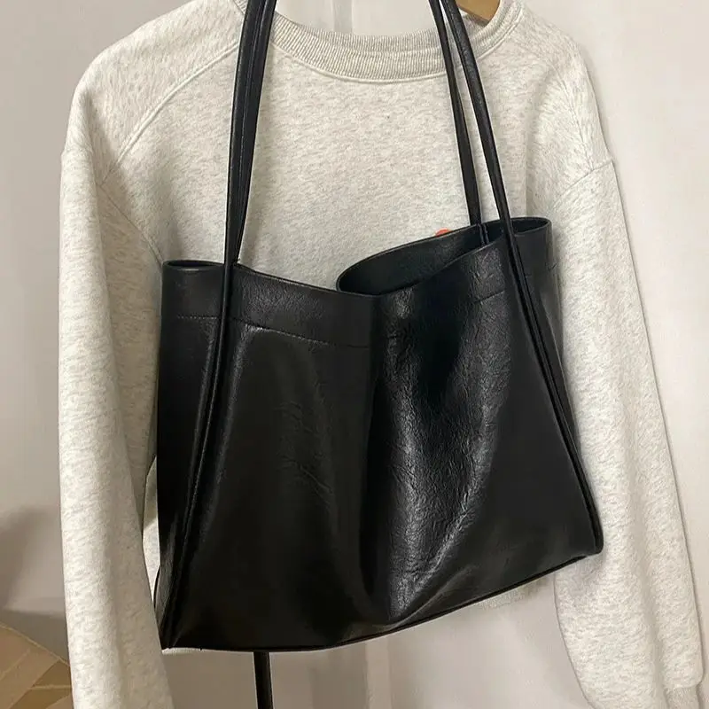 

Large Capacity Bag for Women 2024 New Casual Texture Soft Leather Commuter Bag Fashion Shoulder Bag Tote Bag