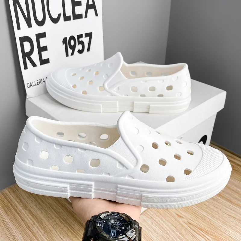 Men summer flat sandals EVA couple hole slippers fashionable indoor home light soft slippers thick bottom beach slippers 46