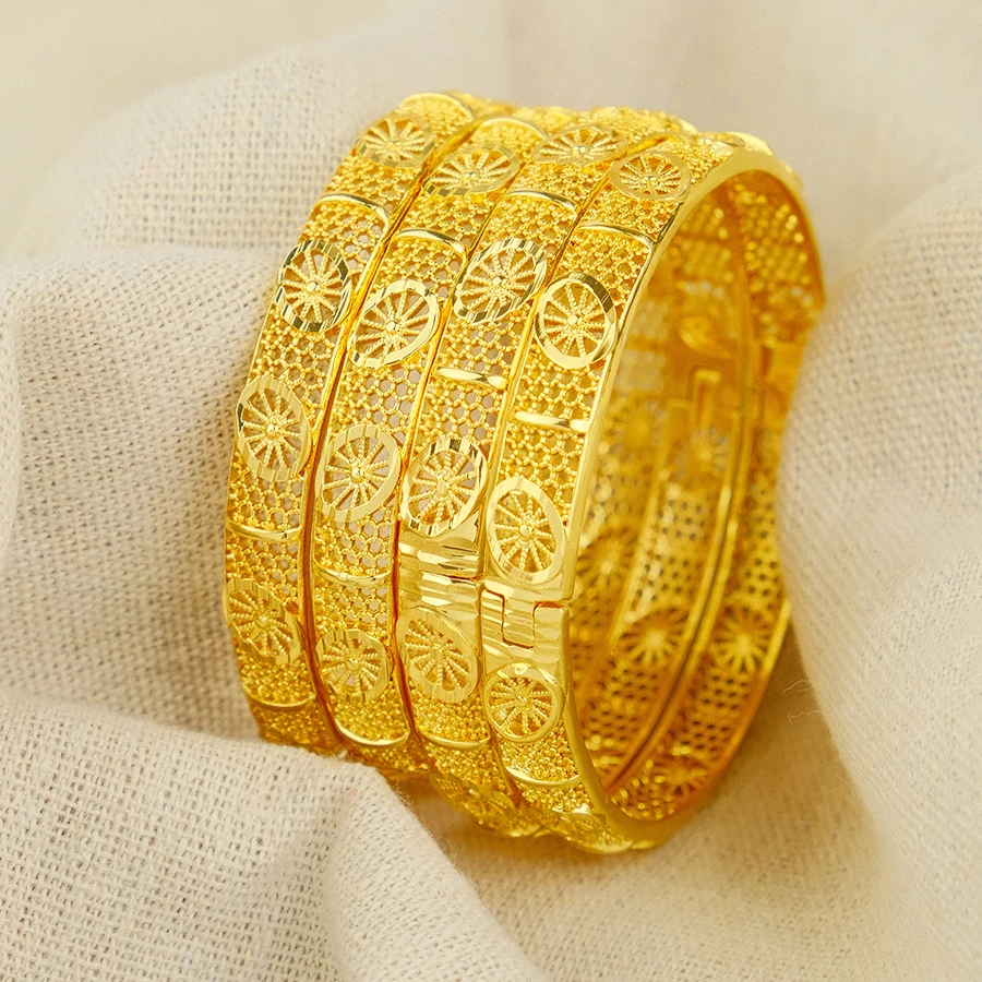 1Pcs Vintage Filigree Flower Bangle for Women, Gold Tone Openwork Bracelet, Ethnic Style Wedding Jewelry Gift