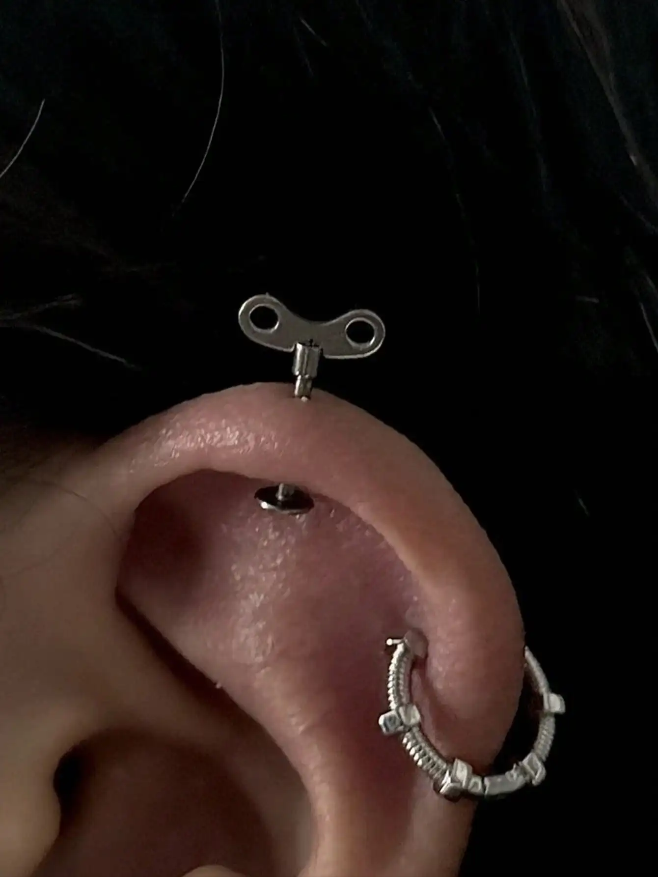 

1 шт. Механическое украшение для пирсинга уха в индустриальном стиле - нержавеющая сталь, дерзкое готическое украшение для тела для повседневной носки и вечеринок