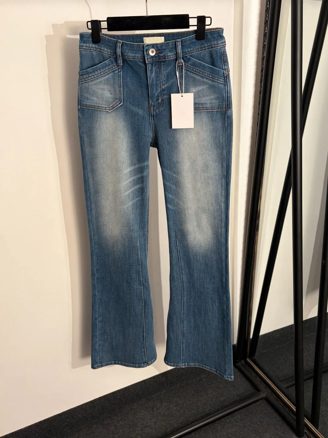 New Fashionable Blue Ladies Long Commuter Denim Jeans Stylish And Elegant Trousers for Women