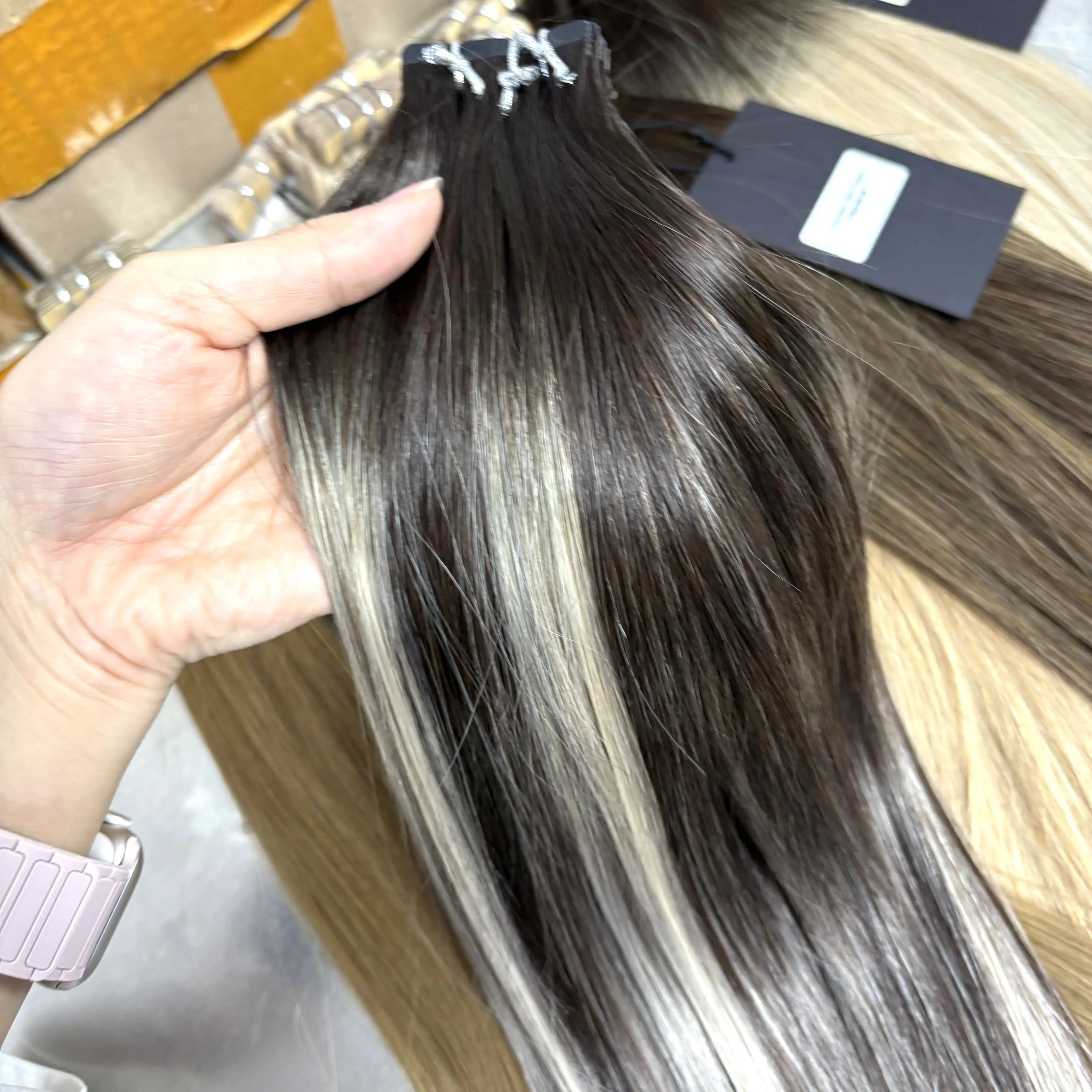 Tape In Vietnamese Virgin Human Hair 50g/20Pcs Colored Straight Extensions Skin Weft Adhesive Glue On Salon Quality
