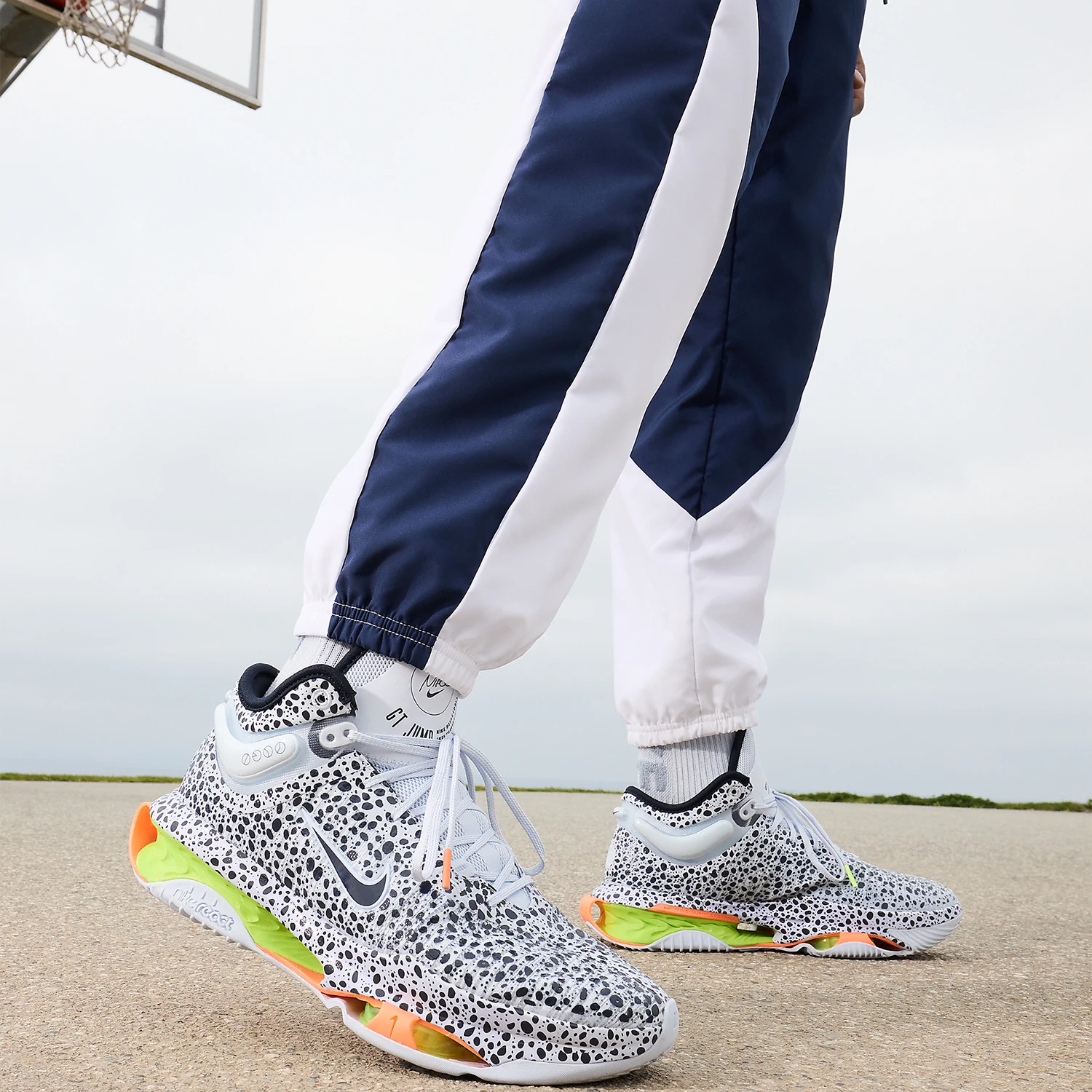 

Официальные оригинальные мужские баскетбольные кроссовки Nike 2024, модные противоскользящие кроссовки средней высоты FV3411-900