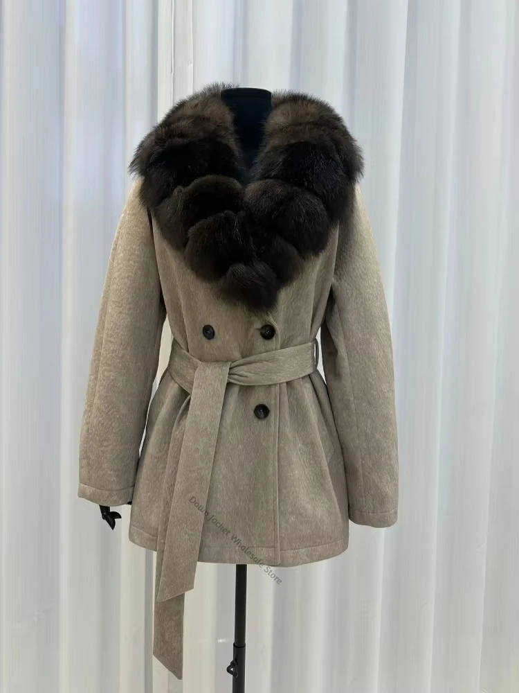Women Outerwear Cropped Fit Duck Down Parka Cozy Minimalist Style City Outing Winter Cold Resistant Daily Wear for Modern Ladies