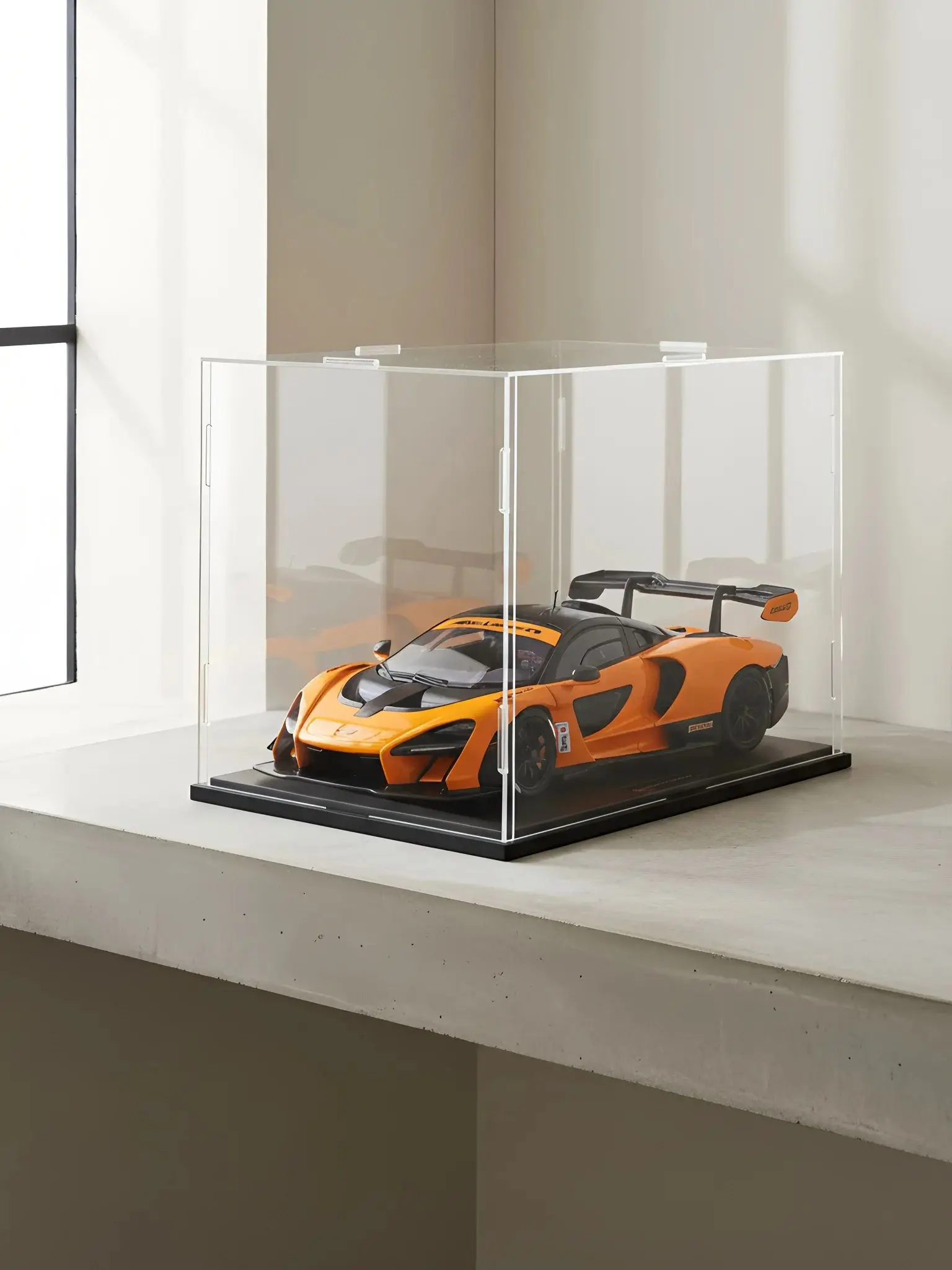 1 stuk doorzichtige, zelf-geassembleerde acryl-displaydoos, stofdichte opbergvitrine, geschikt voor automodellen/speelgoed/verzamelobjecten - afbeelding 2