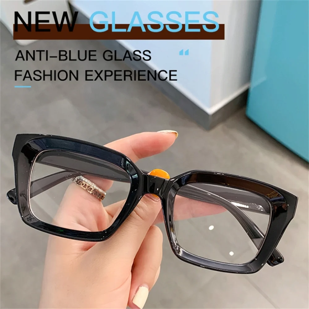 Fashion Square Frame Sunglasses Transparent Glasses Anti Blue Light Eyewear Computer Mobile Phone Flat Eyeglasses UV400