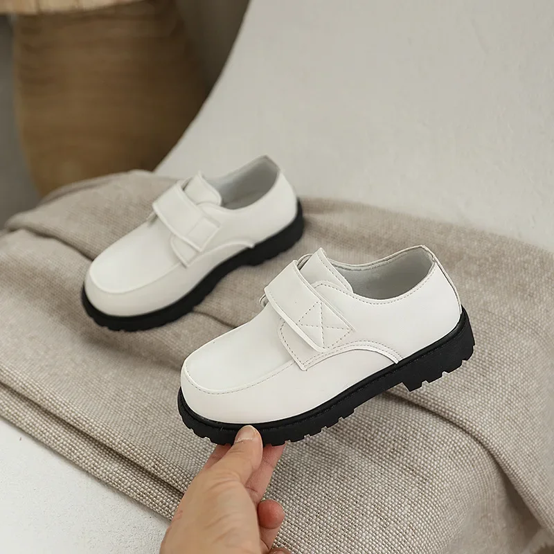 الأطفال أحذية جلدية رسمية سوداء كلاسيكية بنين أداء المدرسة المتسكعون سميكة القاع رائجة البيع الاطفال السببية موحدة حذاء مسطح