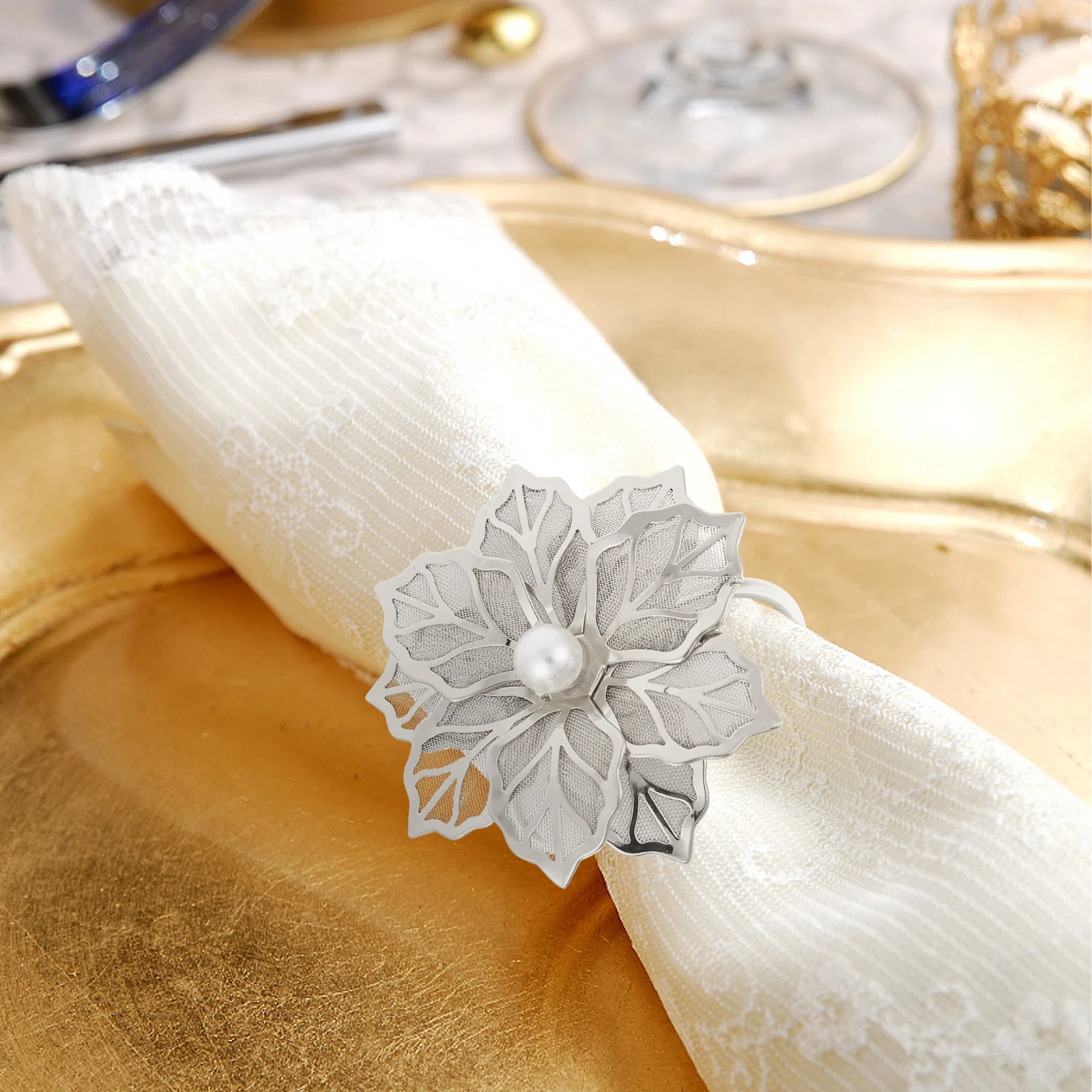 

6pcs Metal Napkin Rings Pearl Decorative Dinner Table Settings Practical Dining Decors Banquet Party Silver Rose Holders