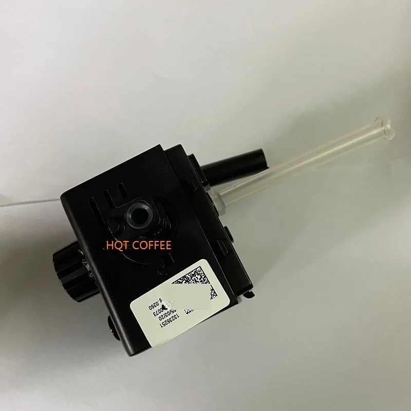 Coffee Machine Spare Part Used for Nespresso /DeLonghi EN520 F411 Nesspresso Milk Tank