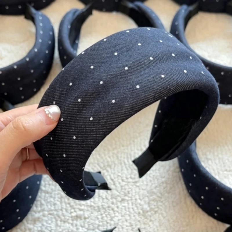 Fashion Navy Blue Polka Dots Hair Bands for Women Wide Edge Anti-Slip Headband Hairbands Daily Wear Makeup Versatile Headwear