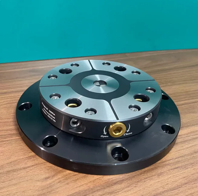 DJ-AIX5-D52-H43 4-5 axis clamp self-centering mirror positive with zero point quick change four axis L block bridge