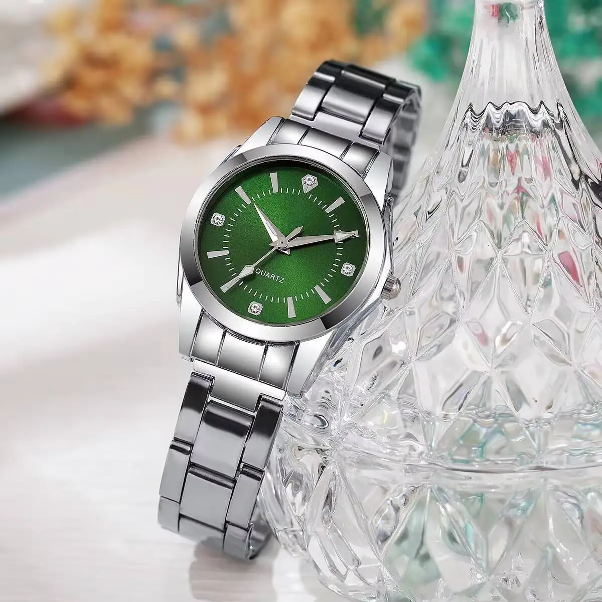 ساعات نسائية فاخرة من حجر الراين ساعات يد كوارتز عادية للسيدات ساعة Reloj Mujer (بدون صندوق)