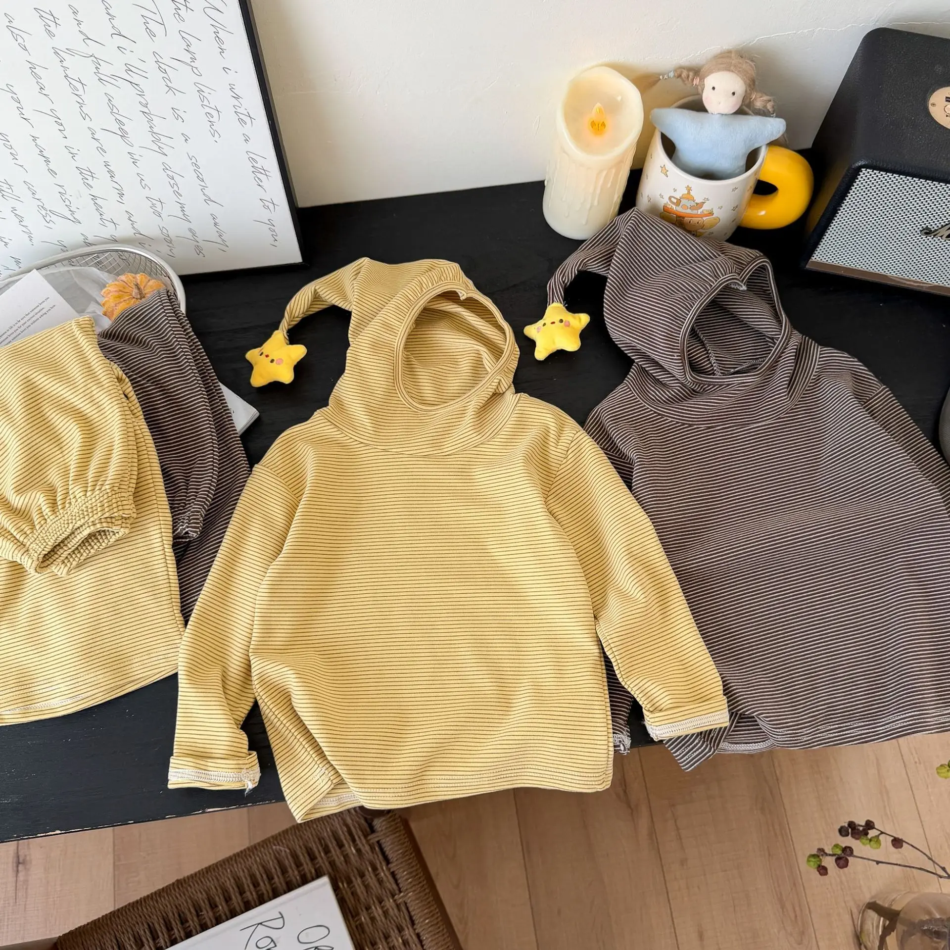 Kinder Jungen Mädchen Gestreifte Kleidungssets 2026 Neue Herbst Niedliche 3D-Stern-Dekoration Kapuzen-Langarm-Oberteil+Hose 2-teiliges Freizeit-Outfit für Kinder – Detail 14