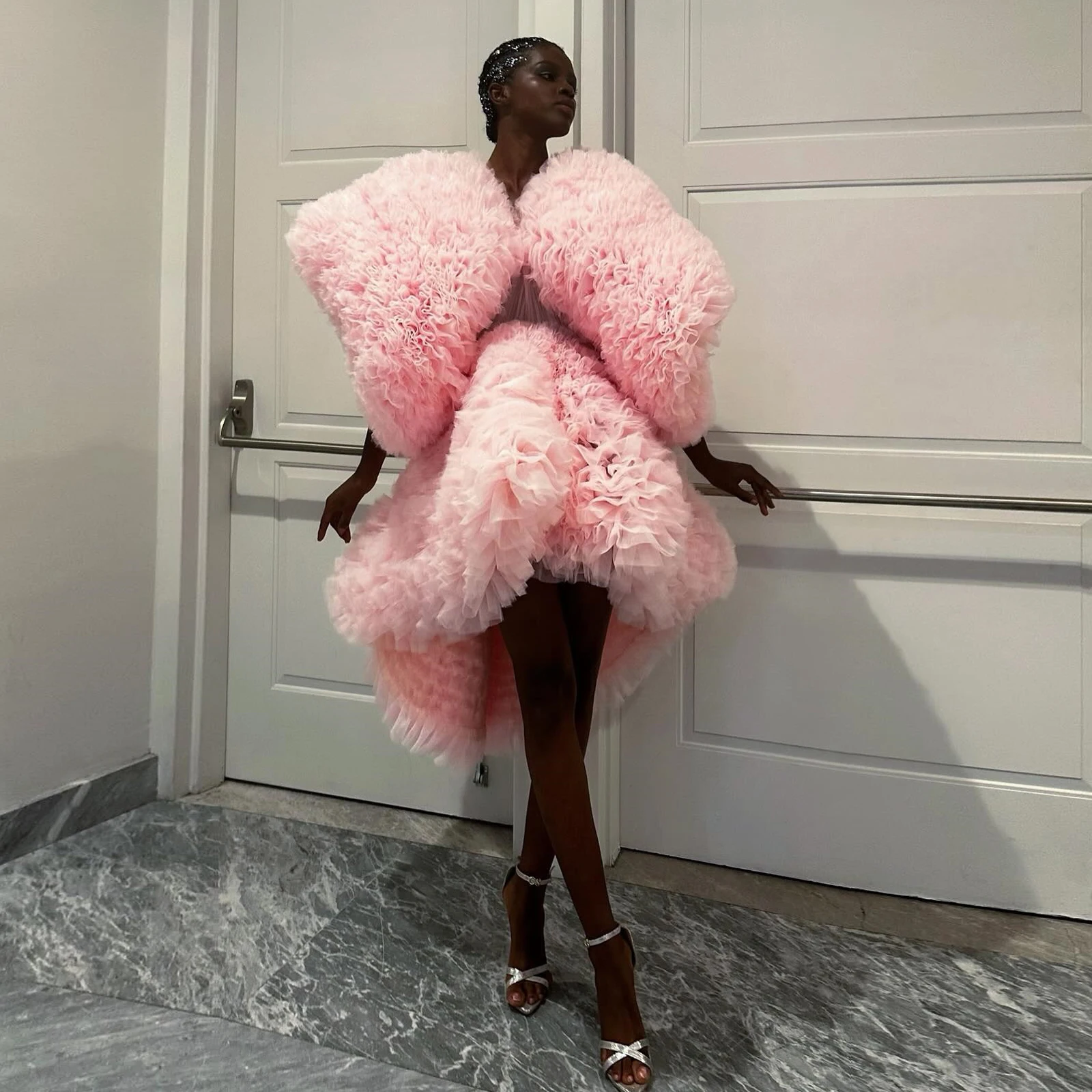 Cute Pink Short Tulle Dress 2025 New Celebrity Dress High Low Lush Gown Extra Puffy Tiered Tulle Formal Party Dresses Custom