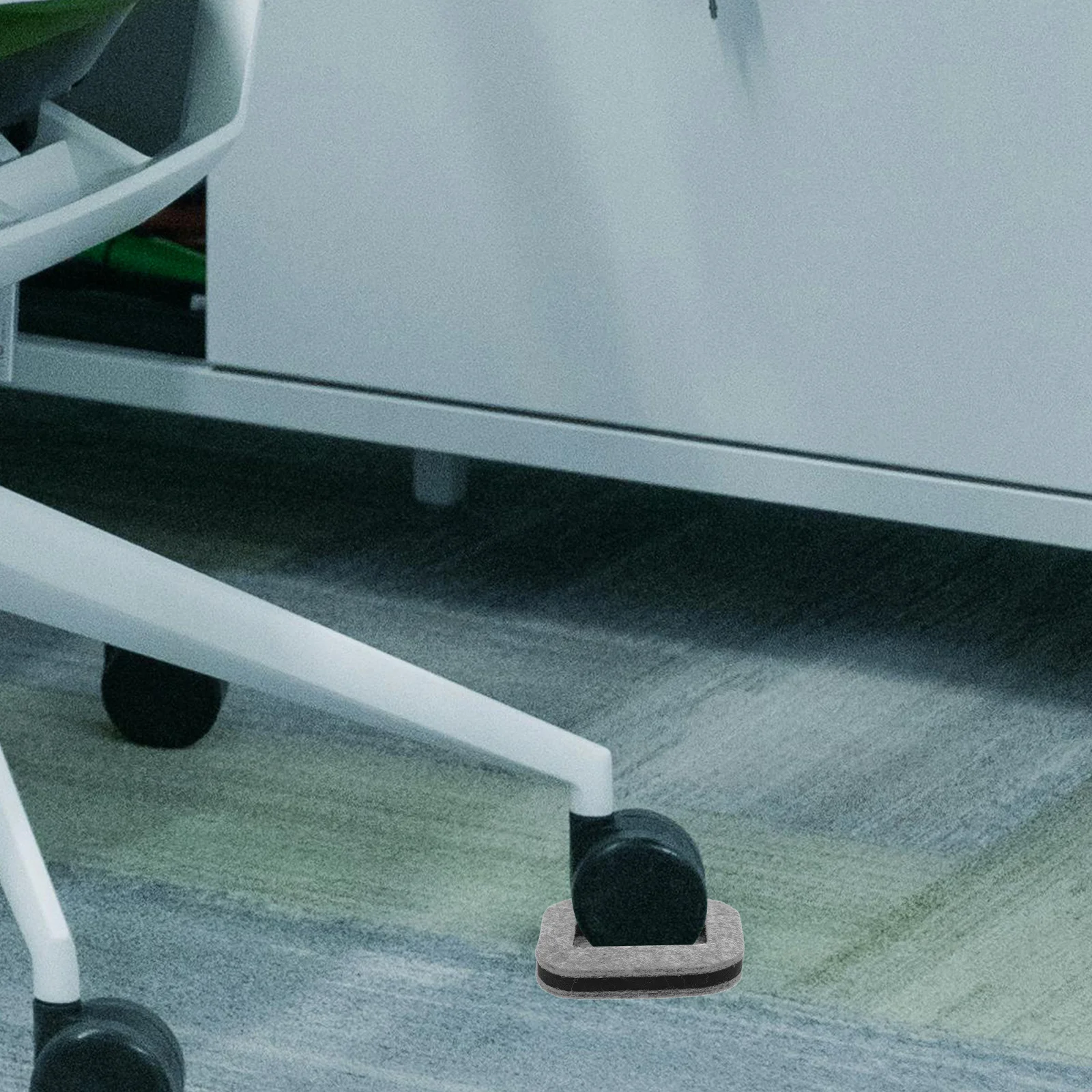 

4Pcs Felt Furniture Coaster Pads Chair Stopper for Hardwood Floor Durable Wheel Stopper Furniture Caster Cups Floor Protectors