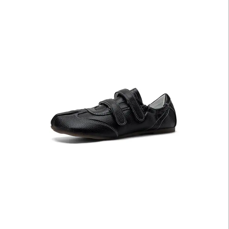 Women Split Toe Tabi Flats Synthetic Leather Casual Walking Shoes Hook and Loop Slip On Soft Comfortable Ballet Sneakers Fashion