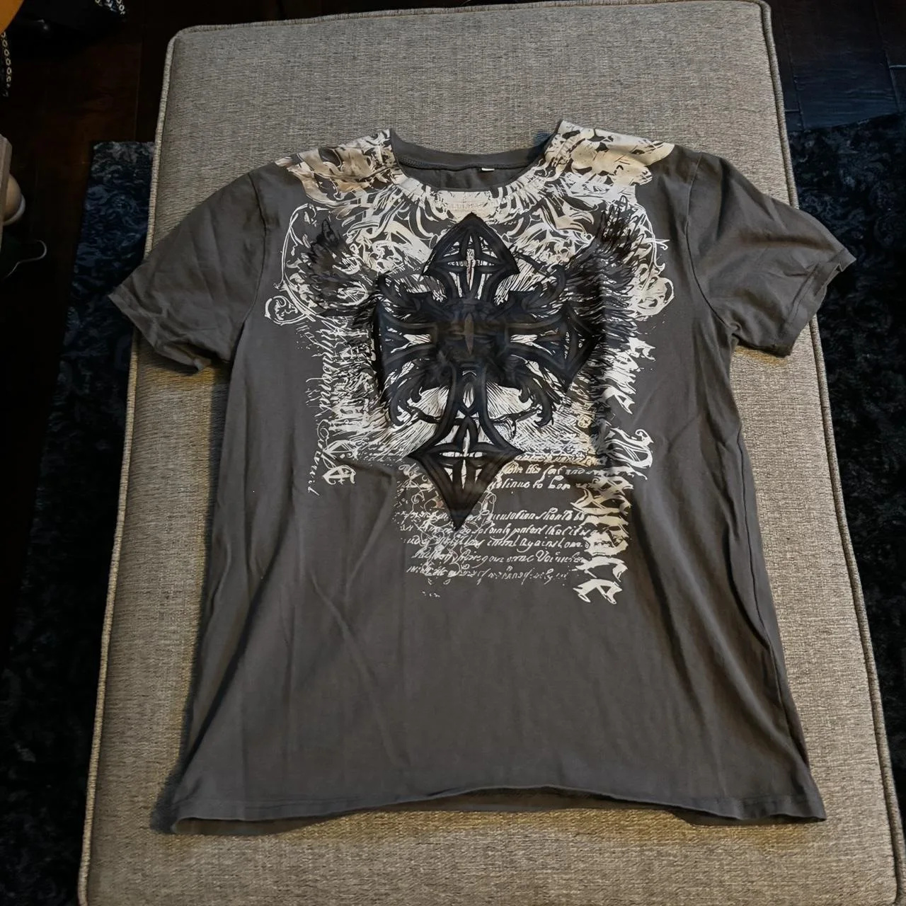 Grey men's and women's casual T-shirt Gothic wing cross retro manuscript graffiti print Y2K millennium style short sleeved shirt