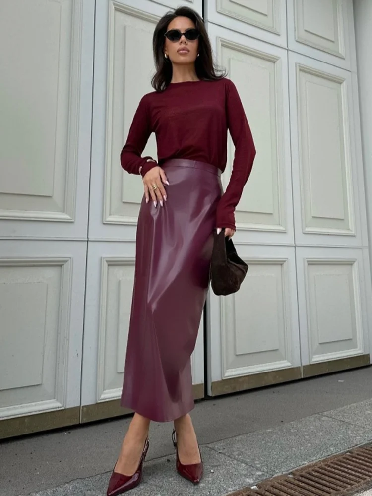 

Chic Burgundy Back Slit Slim Leather Skirt Women Fashion High Waist Bodycon Long Skirts 2026 New Lady Spring Autumn Casual Wear