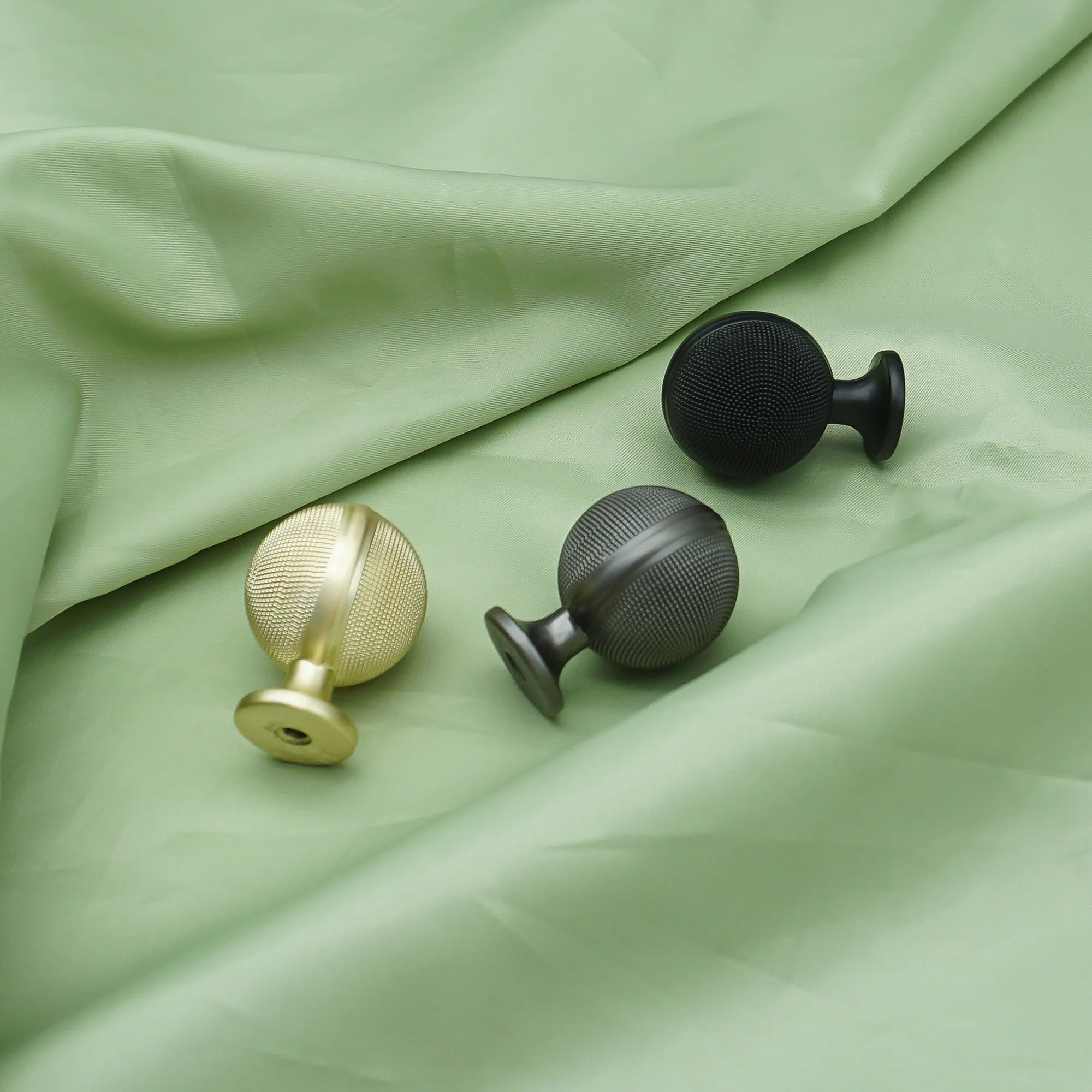 1 PC Round Ball Drawer Knobs Gold Black Grey Cabinet Handles Modern Kitchen Cupboard Door Pulls Zinc Alloy Furniture Hardware