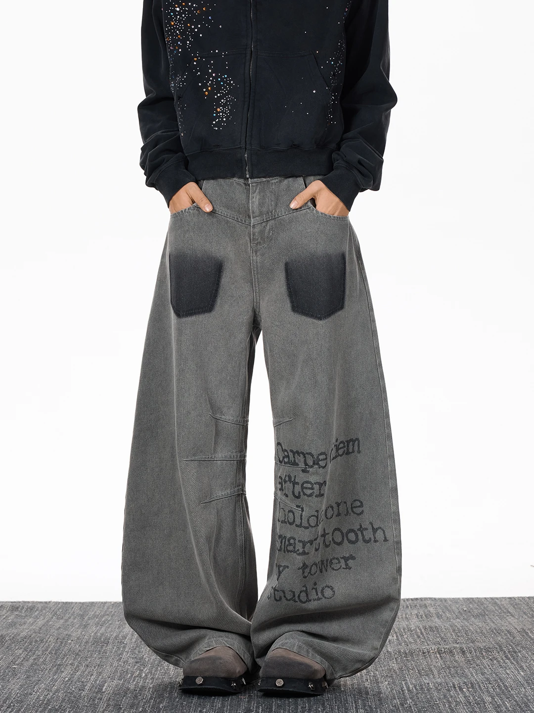 

Широкие джинсы свободного кроя для мужчин и женщин, зимние, в стиле хип-хоп, с принтом, повседневные брюки, американский тренд, рабочая одежда, брюки в пол