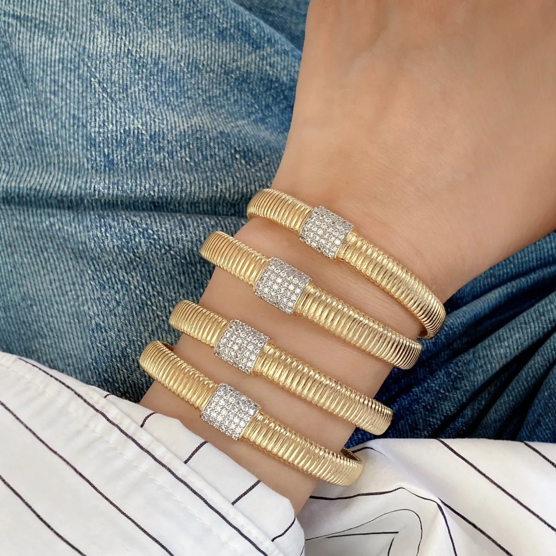 3 Stück Zirkon-Kristall-Schmuck-Armreif, hochwertiges 18 Karat vergoldetes Manschettenarmband, luxuriöser Damenschmuck, Geschenk