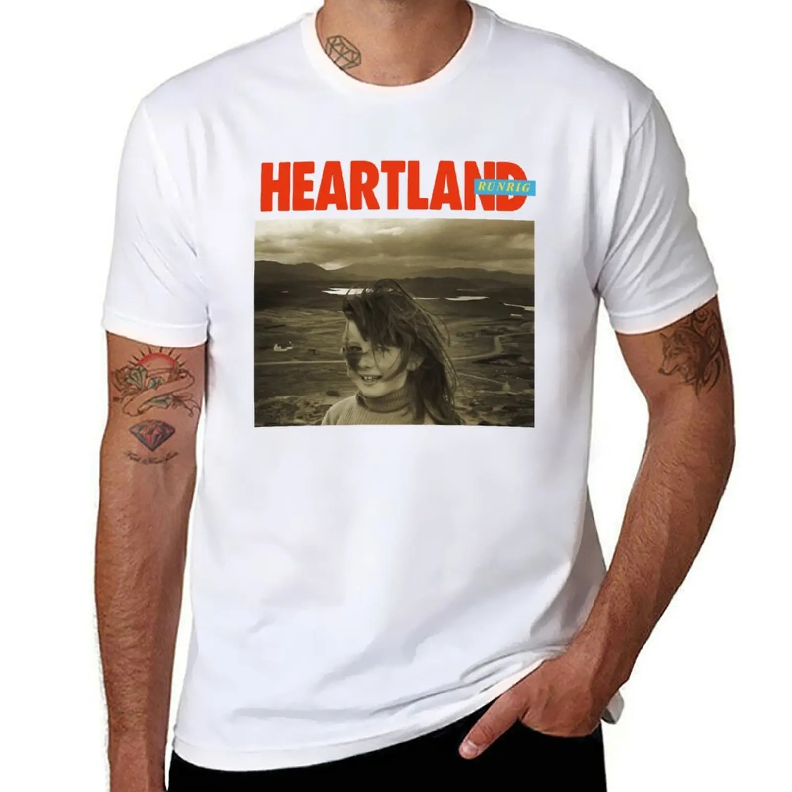 

Heartland runrig T-Shirt man t shirts graphic essential t shirt T-Shirt