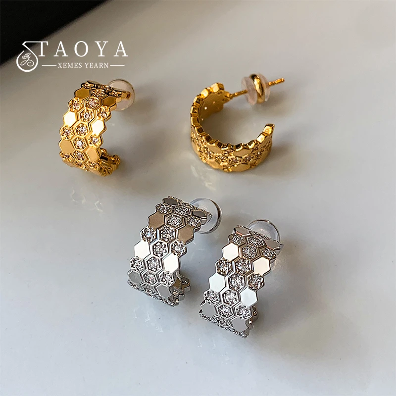 Metall-Wabenform C-Form Ohrstecker Modischer 2026 Schmuck Einzigartiges Luxus-Accessoire für Frauen Trendiger Ohrschmuck