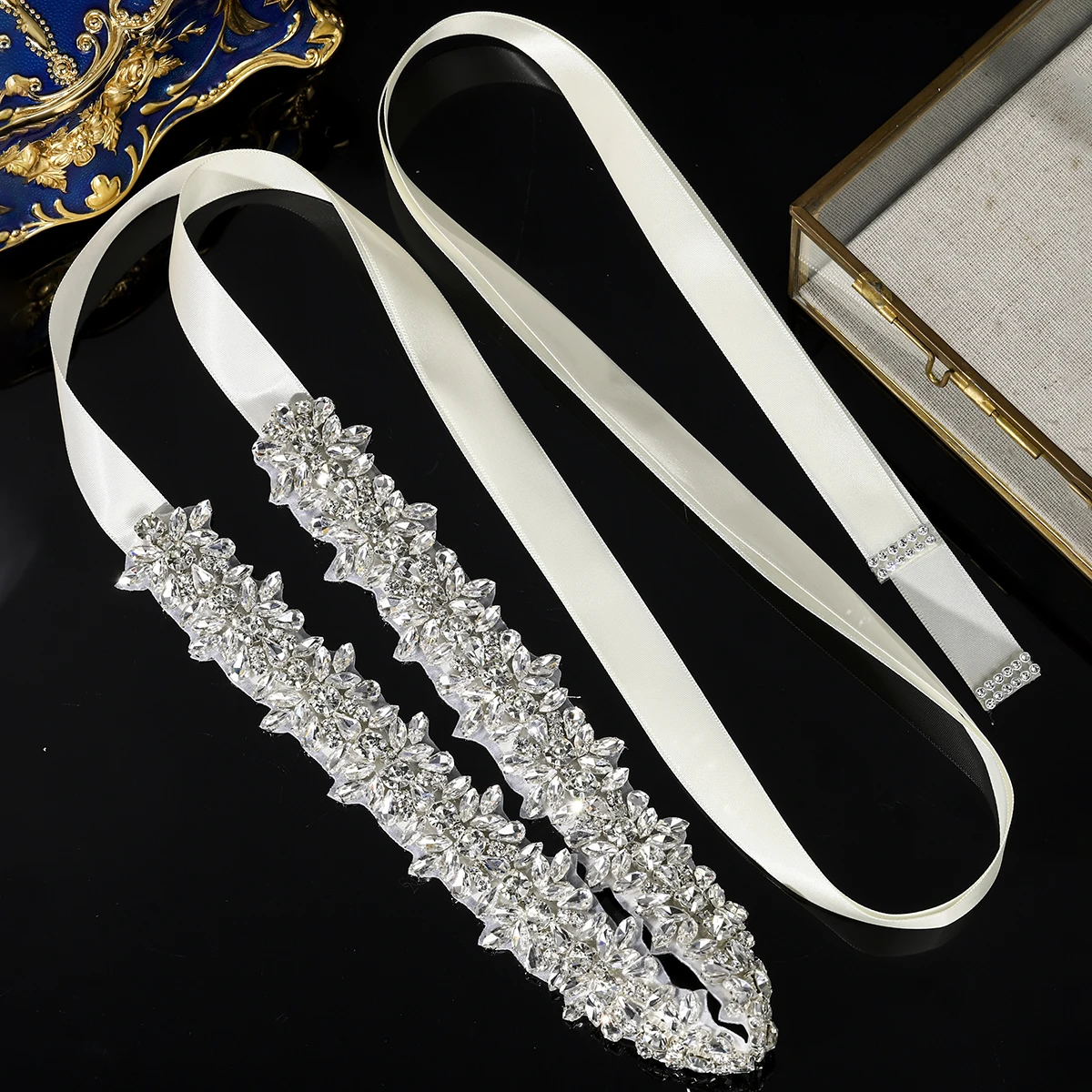 Fashion Hand Sewn Heavy Work Belt Bridal Wedding Luxury Waist Chain Accessories Sparkling Crystal Belt Necklace