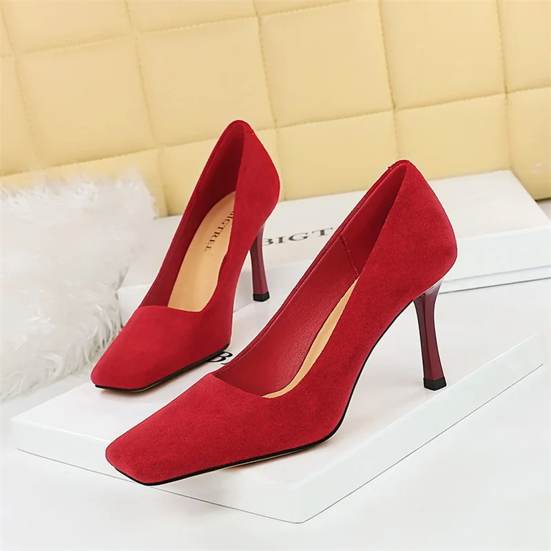 

New Spring Women Pumps Shallow Mouth Square Toe Flock Thin High Heels Fashion Simple Dress Sandal Party Single Shoes Black