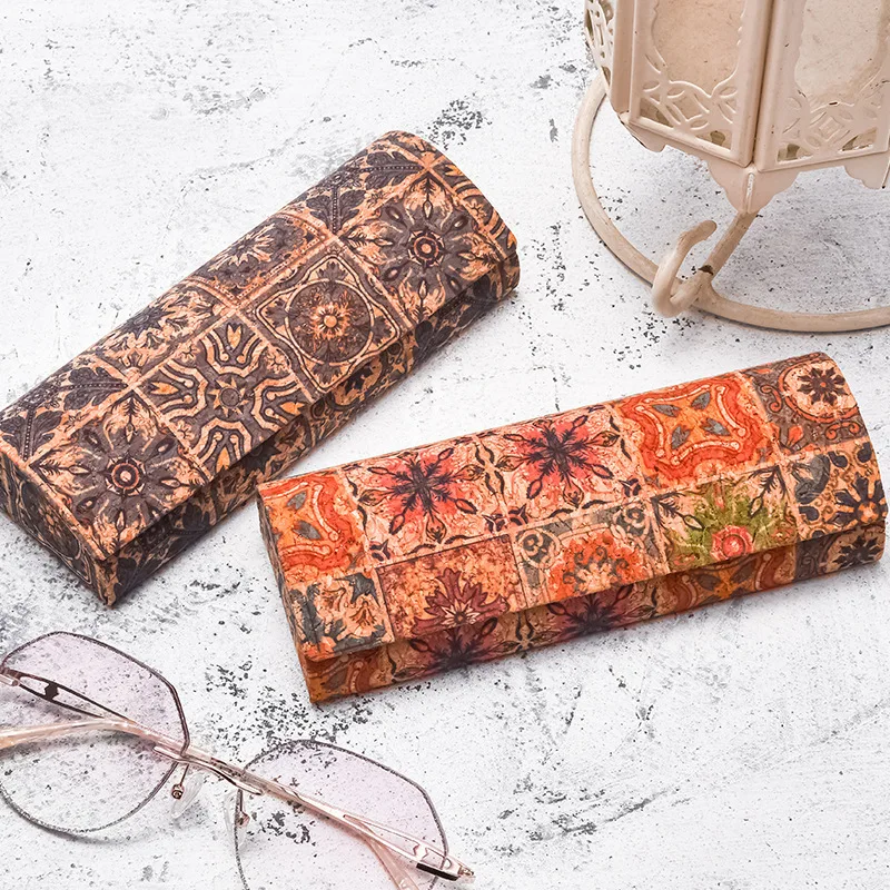 FRESHGUY Spectacle Case Retro Exotic Pattern Creative Spectacle Case Tribal Totem Art Personality Storage Box Sunglass Case