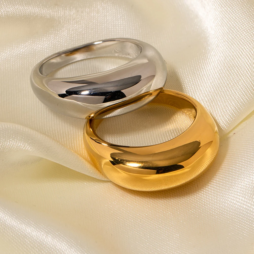 Fashion Waterproof Stainless Steel Rings Women's Gold Color Geometric Smooth Ring Fashion Classic Jewelry Gifts Do not fade