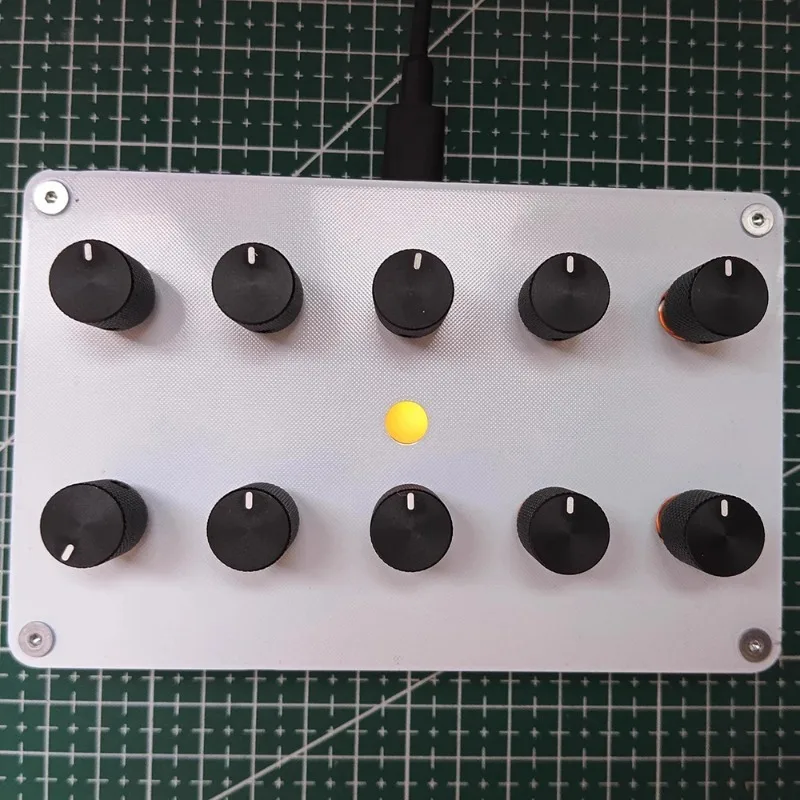 10-Knob MIDI Controller USB-C Custom CC Mapping DAW Control for Music Studio Recording