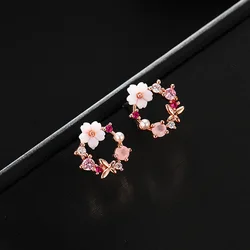 Fashion White Small Flower Stud Earrings for Women Pink Rhinestones Round Circle Earrings Hollow Geometry Cute Jewelry