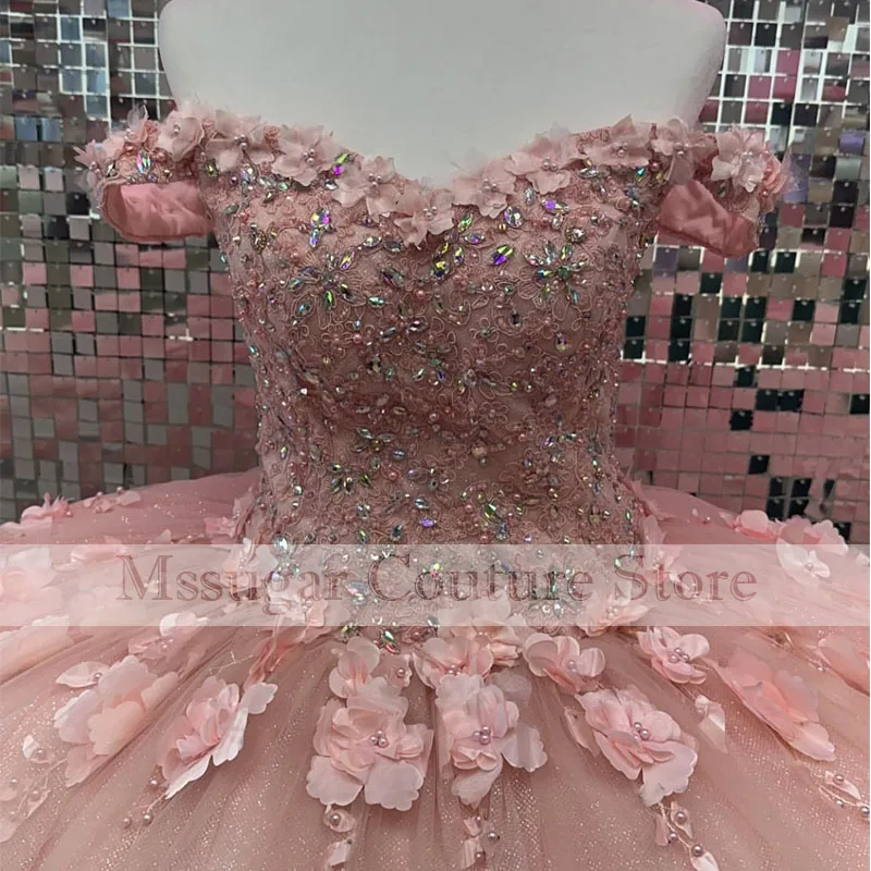 Pink Quinceanera Dresses  Sweetheart Ball Gown Vestidos De 15 Anos Fashion 3D Flower Tulle Sweet 16 Princess Party Gown