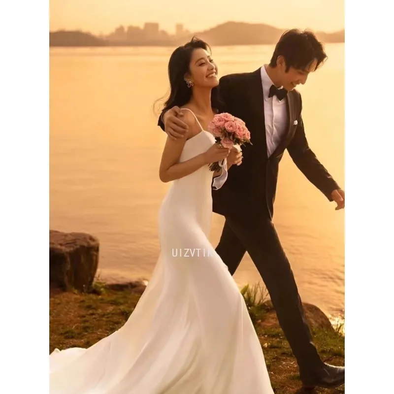 Simples coreano cetim vestido de casamento feminino branco querida cintas de espaguete sessão de fotos vestidos de baile sereia corda vestidos de noiva