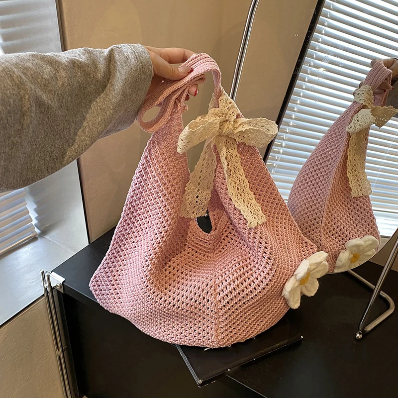 Koreanische frauen Hohl Woven Schulter Taschen Geflochtene Tasche Einkaufstasche Faul Stil Gestrickte Hohle Blume Sommer Mesh Strand Tasche