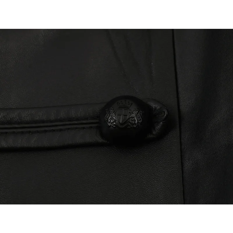 2026 Herbst Neuer Stil Streetwear Damen Kunstleder Kurze Jacke Stehkragen Langarm Froschknopf-Dekor Schmale Passform Mantel – Detail 8