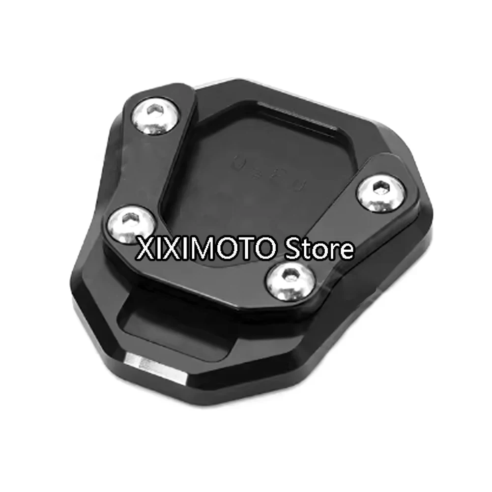 Per QJMOTOR QJ650 SVT650 Moto Cavalletto Cavalletto Laterale Pad di Estensione Piede Allargare Piastra di Supporto Laterale Ingranditore Piastra di Estensione