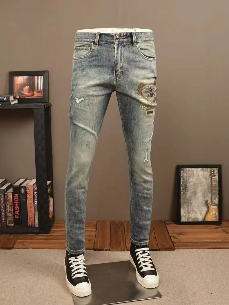 

Мужские джинсы с ретро-эффектом и тиснением пчелы, зауженные, из плотного денима, молодежные, модные, брендовые, длинные брюки, зимние, износостойкие, устойчивые к деформации