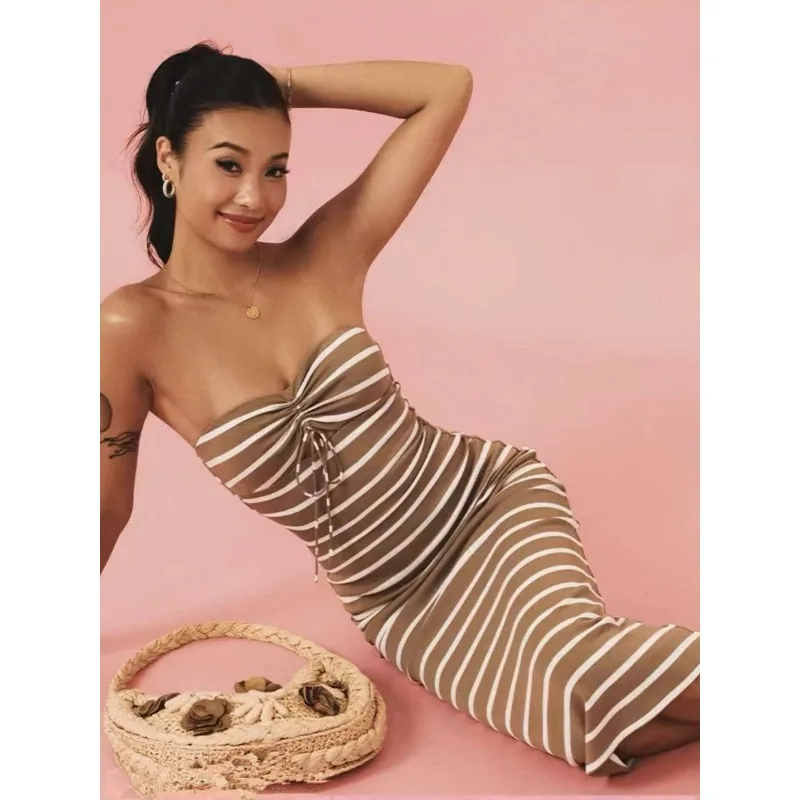 2025 Abito bohemien attillato a righe da donna elegante Abito lungo aderente da vacanza sexy Y2K chic con spalle scoperte senza maniche