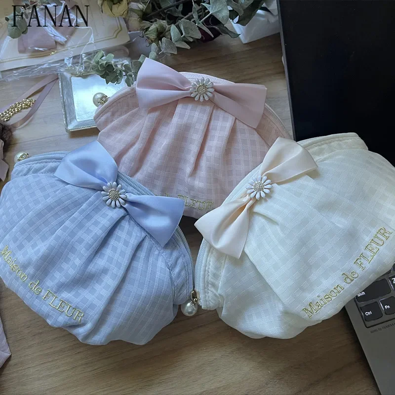 

Japanese Style New 2025 Summer Portable Mesh Women's Bags Cute Sweet Ladies Clutches Casual Elegant Cosmetic Bag Female