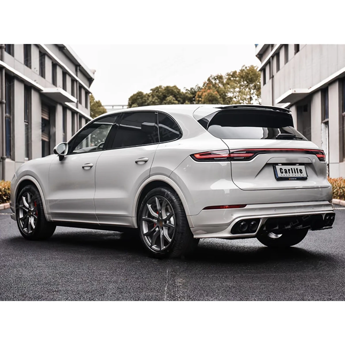 Good Performance and Price Bumpers Body Kit for   Cayenne 9Y0.1 2018-2023 Facelift to Turbos Look Like  with Tkt Parts.