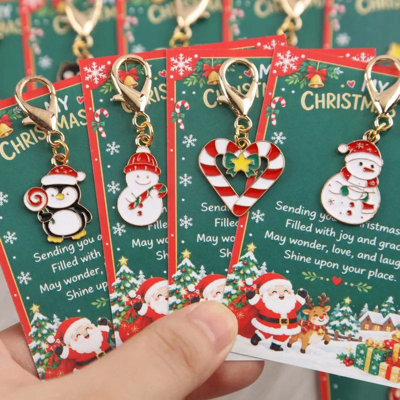 2D  6/12A fun Christmas-themed keychain set Comes with a Christmas greeting card Randomly selected gifts for a family Christmas