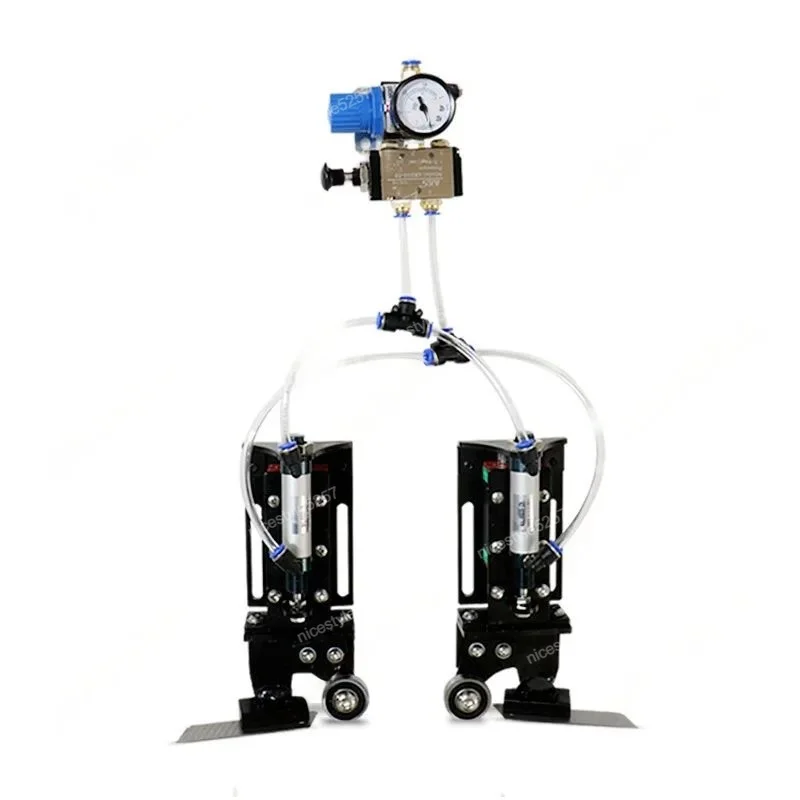 

Edge scraper flexible flat scraping device artifact elastic blade to remove glue clear glue elastic