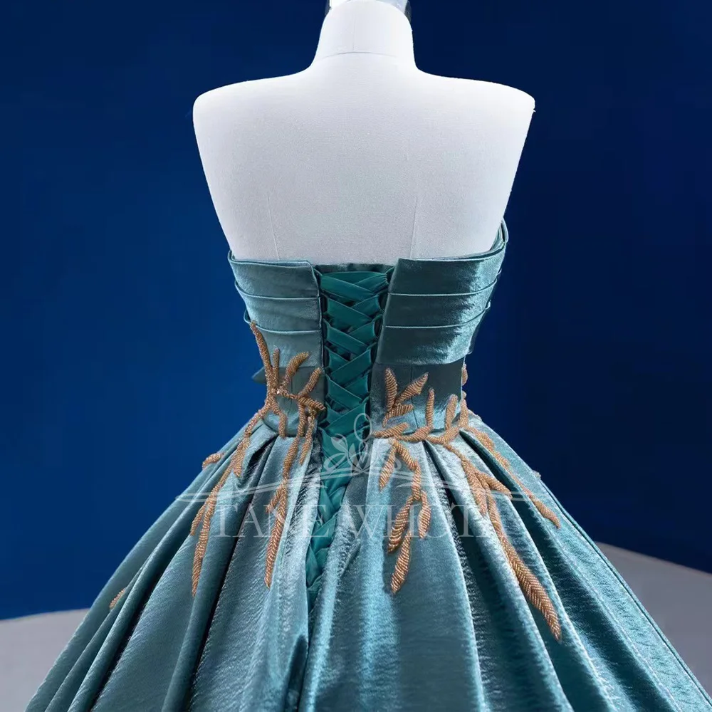 Women's Customizable Evening Dress With Lace-Up Back Ruched Sweetheart Sleeveless Fit