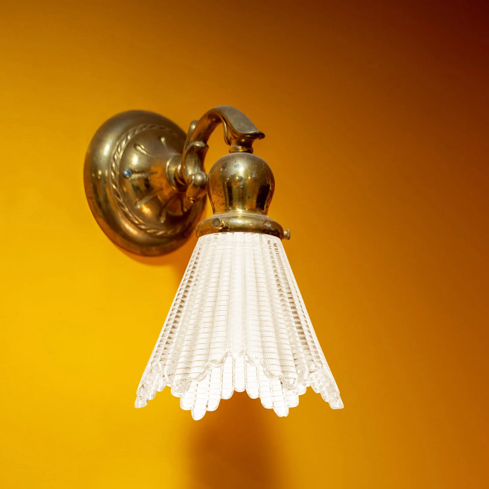 

Glass Lampshade Replacement Vintage Transparent Wall Light Cover Decorative Lamp Shade for Household Lamps Lamp Shades