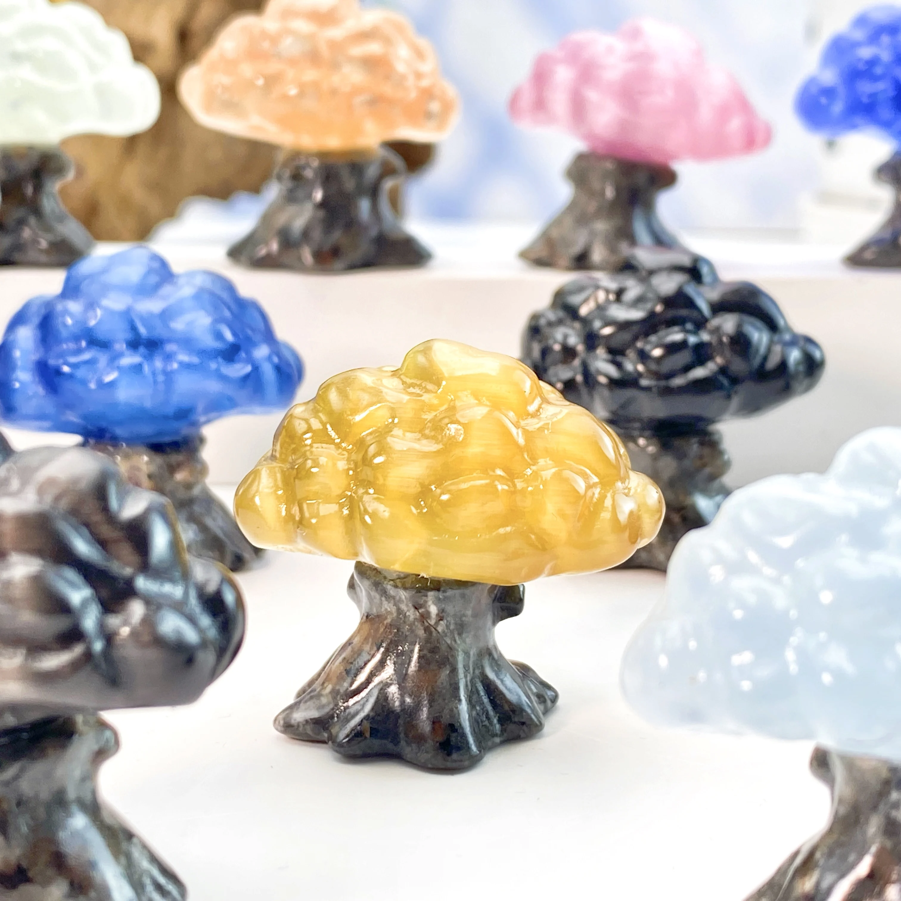 1PC Cat's Eye Yooperlite Tree Carving-UV Fluorescent,Stone Collections,Halloween/Christmas Day Cool Gift,DIY Decoration