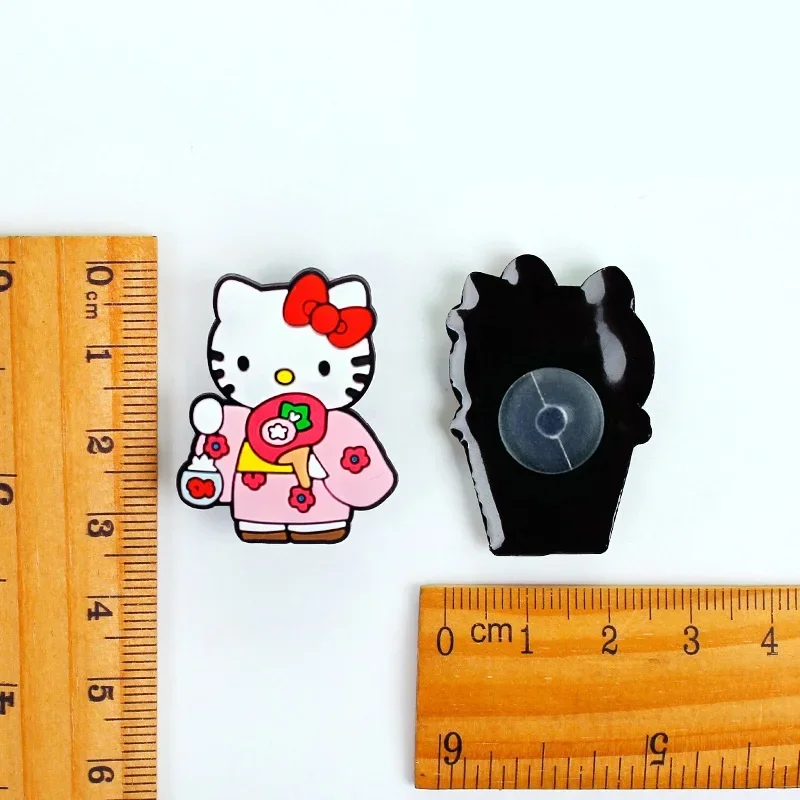 1szt Zawieszka do butów PVC Klipsy Hello Kitty Charms Szpilki do butów Dekoracja Dziewczynki Różowe Chodaki Akcesoria Sanrio Black Kuromi Zestaw