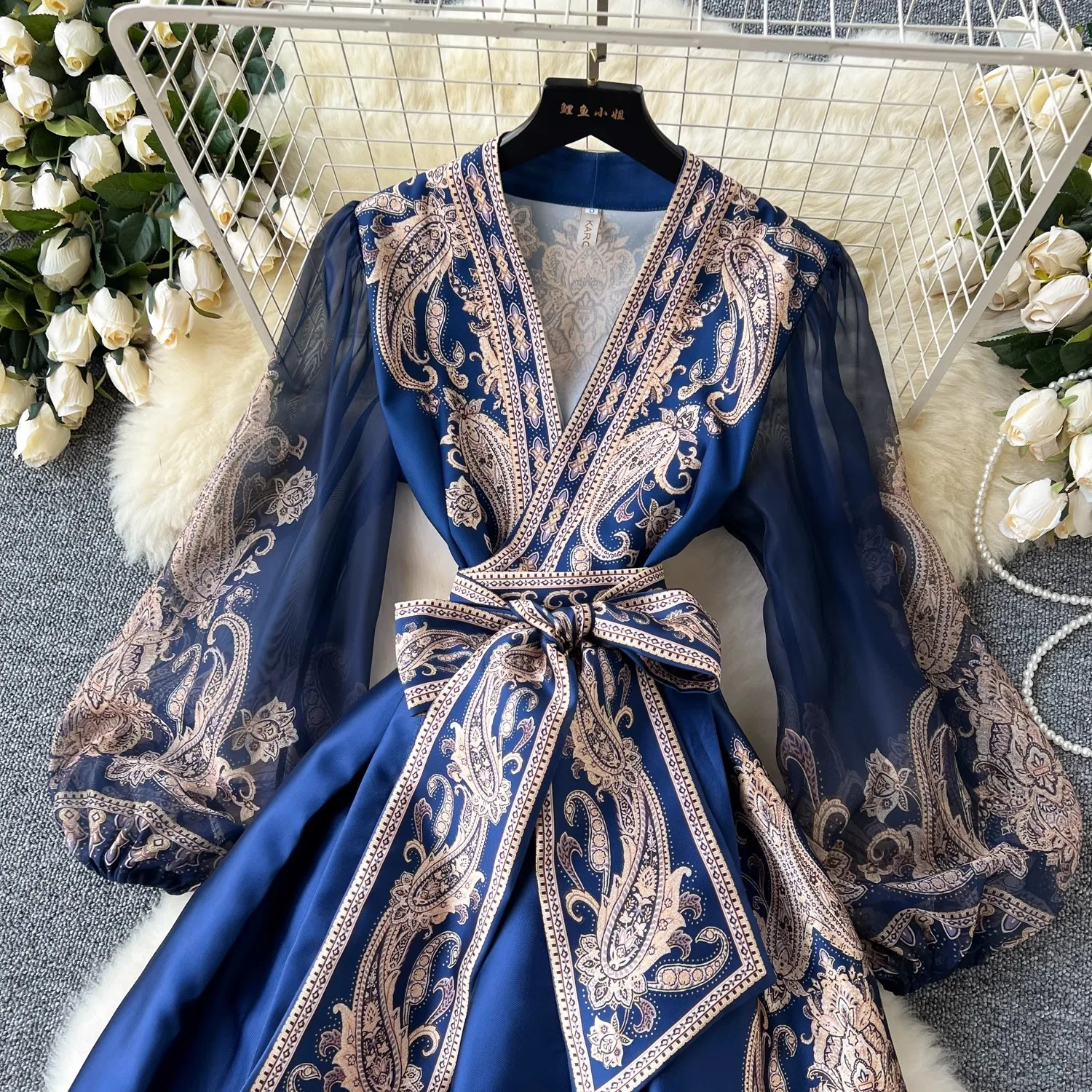 Retro Luxury Floral Print Dress Women Spring Autumn V Neck Long Sleeve Patchwork Long Dress With Belt Elegant Party Vestidos